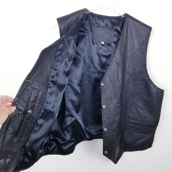 Branded Garments Leather Vest Camel Cigarettes Logo Black USA Vintage size XL - Picture 6 of 9